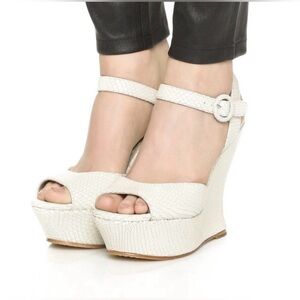 Alice + Olivia White Wedge Sandals with Ankle Strap Sz: 41 (11)